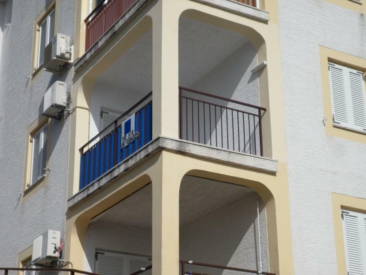 Apartment Antoncic Dramalj Exterior foto